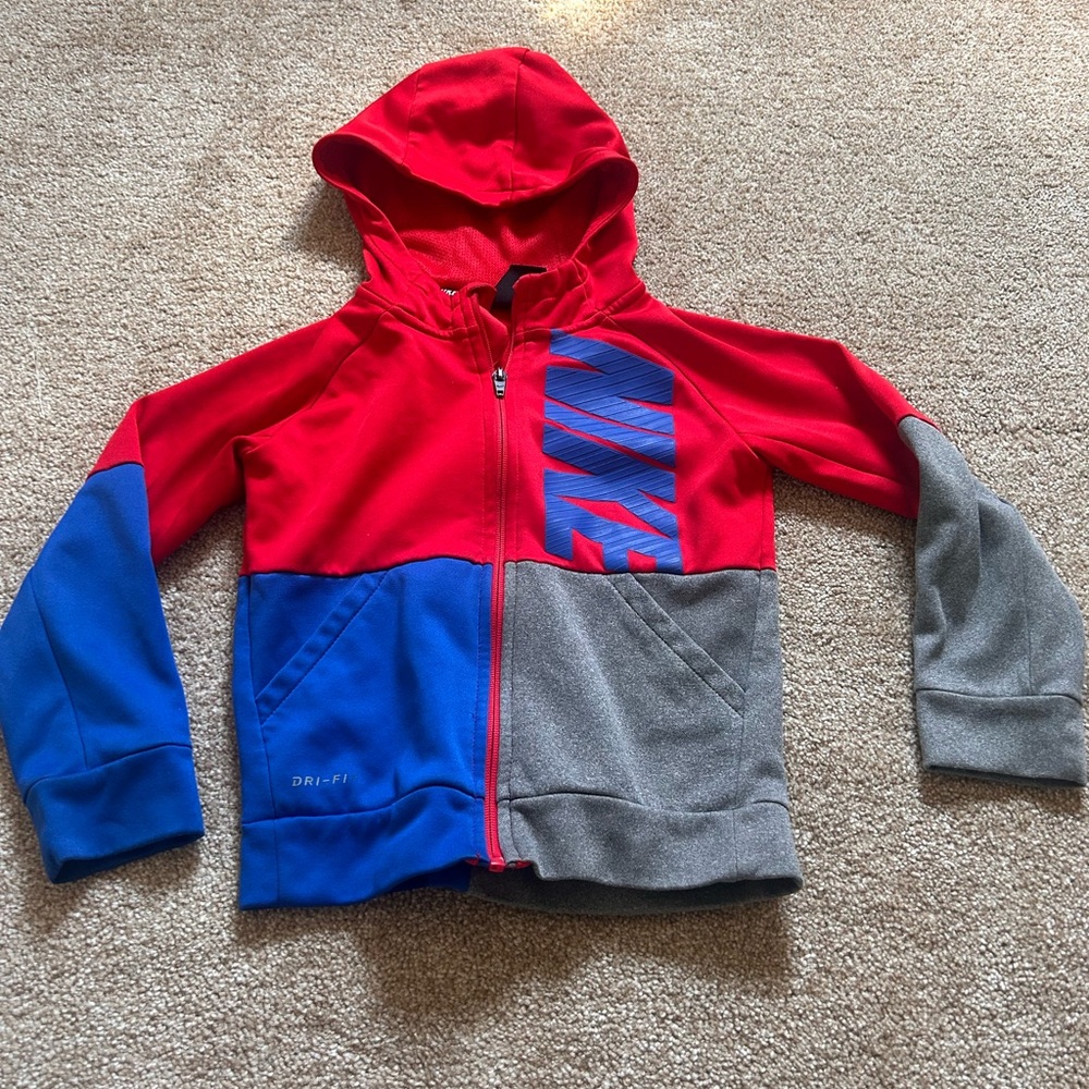Nordstrom Nike Zip hoodie size 5/M boys/girls